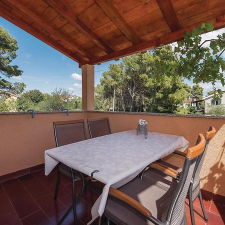 Awesome Apartment In Jadrija With Wifi Zewnętrze zdjęcie