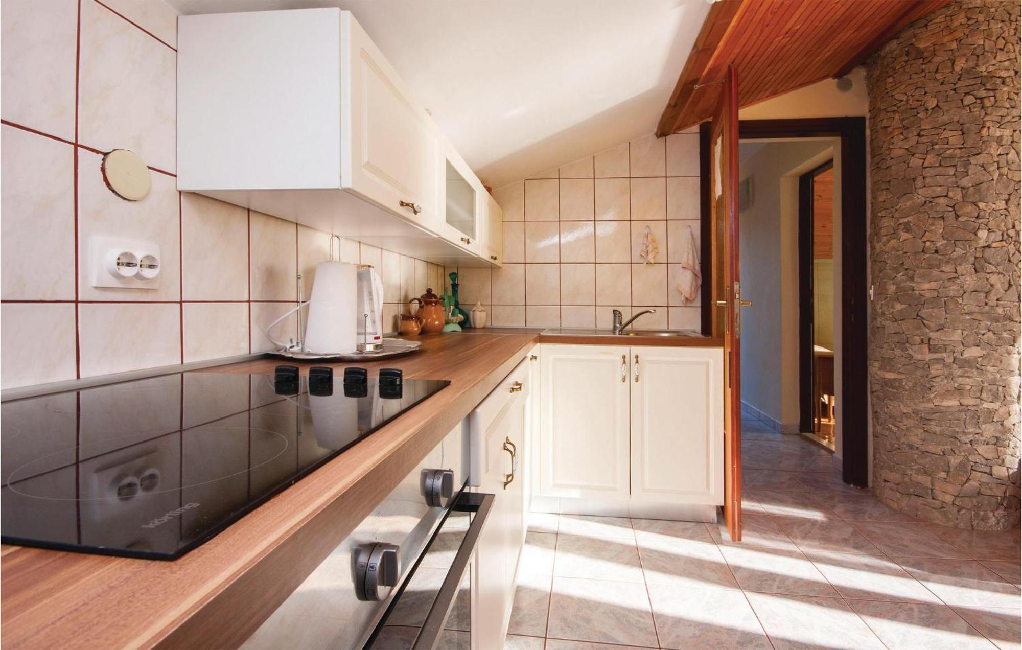 Awesome Apartment In Jadrija With Wifi Zewnętrze zdjęcie