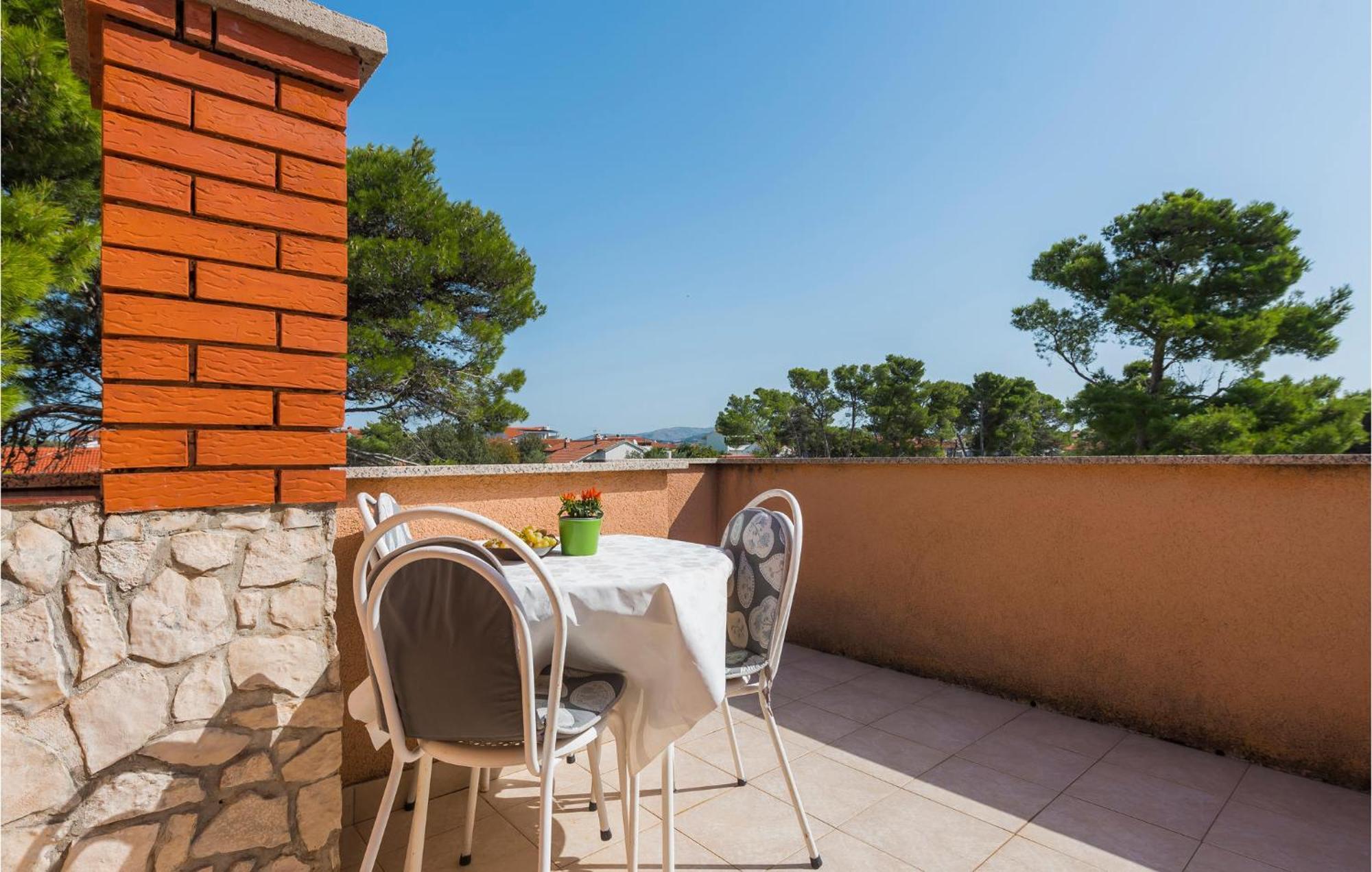 Awesome Apartment In Jadrija With Wifi Zewnętrze zdjęcie